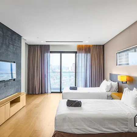 Kl Eco City Apartment By Homeizing Kuala Lumpur Exterior photo